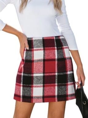 Cupshe XL Plaid A-Line Mini Skirt in Red Black & White Side Zip Closure Lined